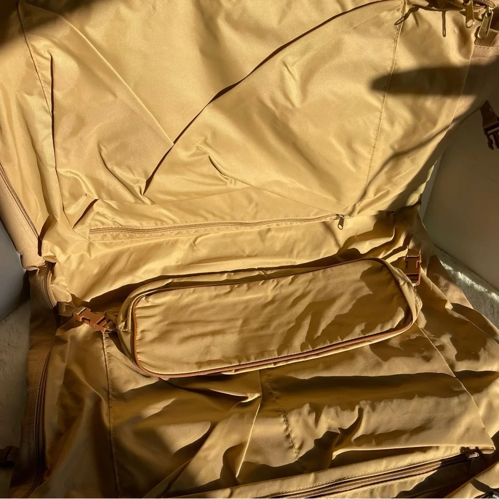 Ford Eddie Bauer Khaki Canvas Leather Garment Bag